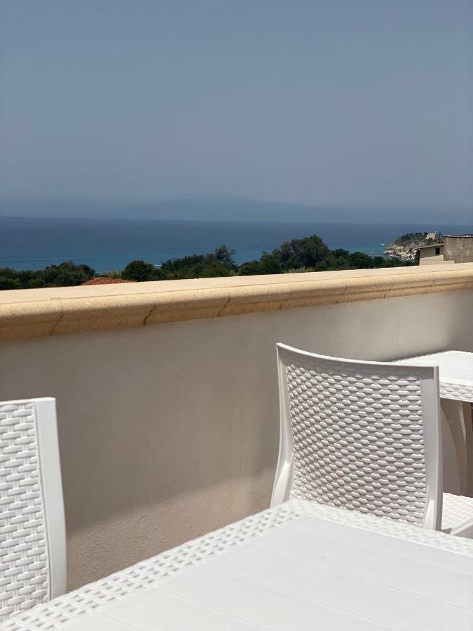 Blue Marine - Free Parking Hotel Tropea Buitenkant foto