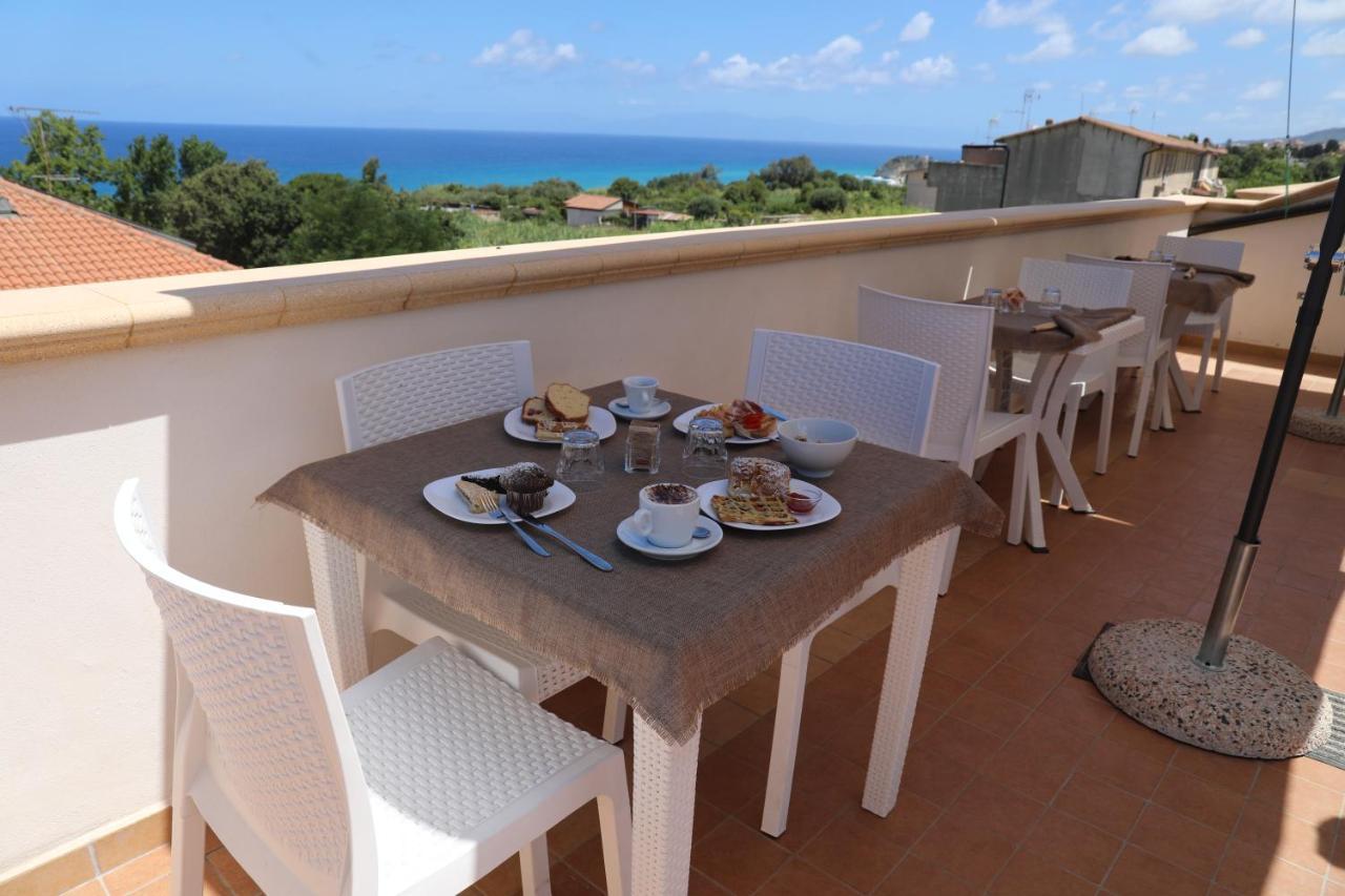 Blue Marine - Free Parking Hotel Tropea Buitenkant foto