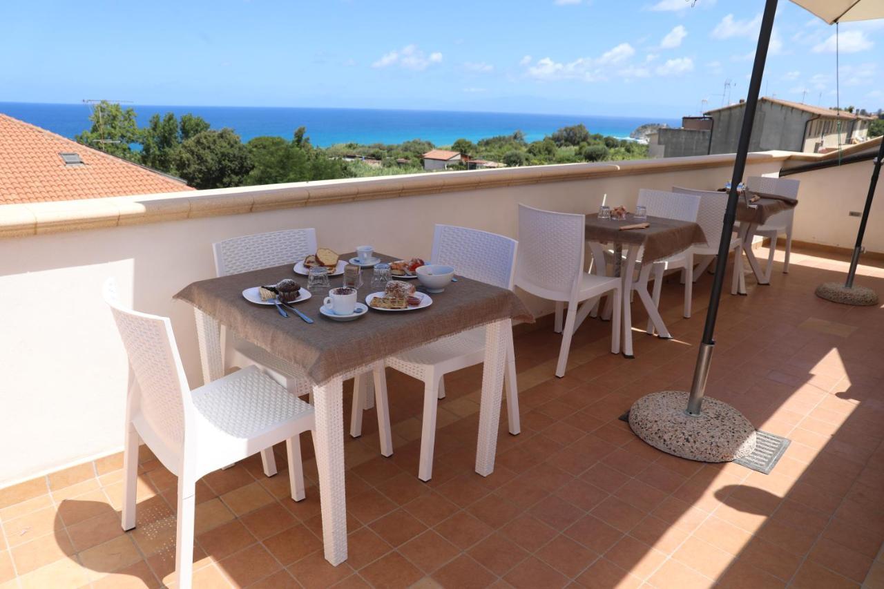 Blue Marine - Free Parking Hotel Tropea Buitenkant foto
