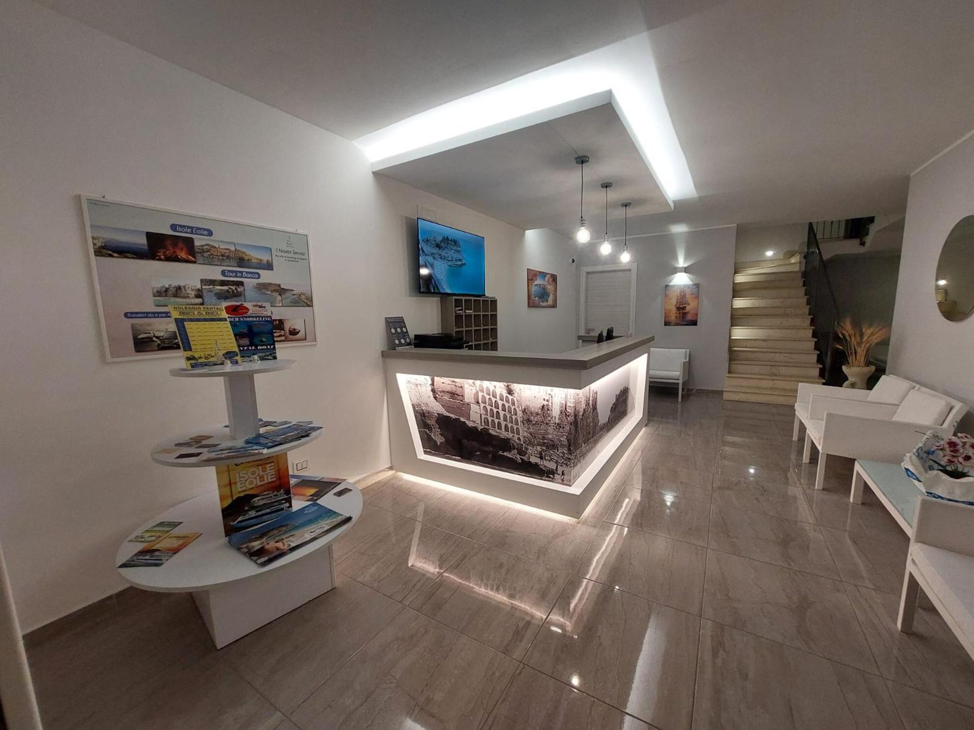 Blue Marine - Free Parking Hotel Tropea Buitenkant foto